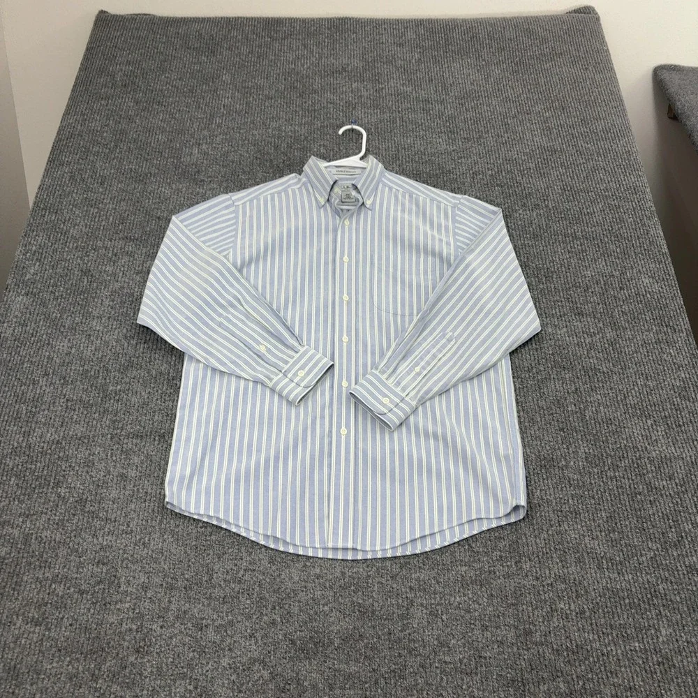 L.L. Bean Shirt Mens 15-32 Blue Cotton Striped Wrinkle Resistant Casual Classic